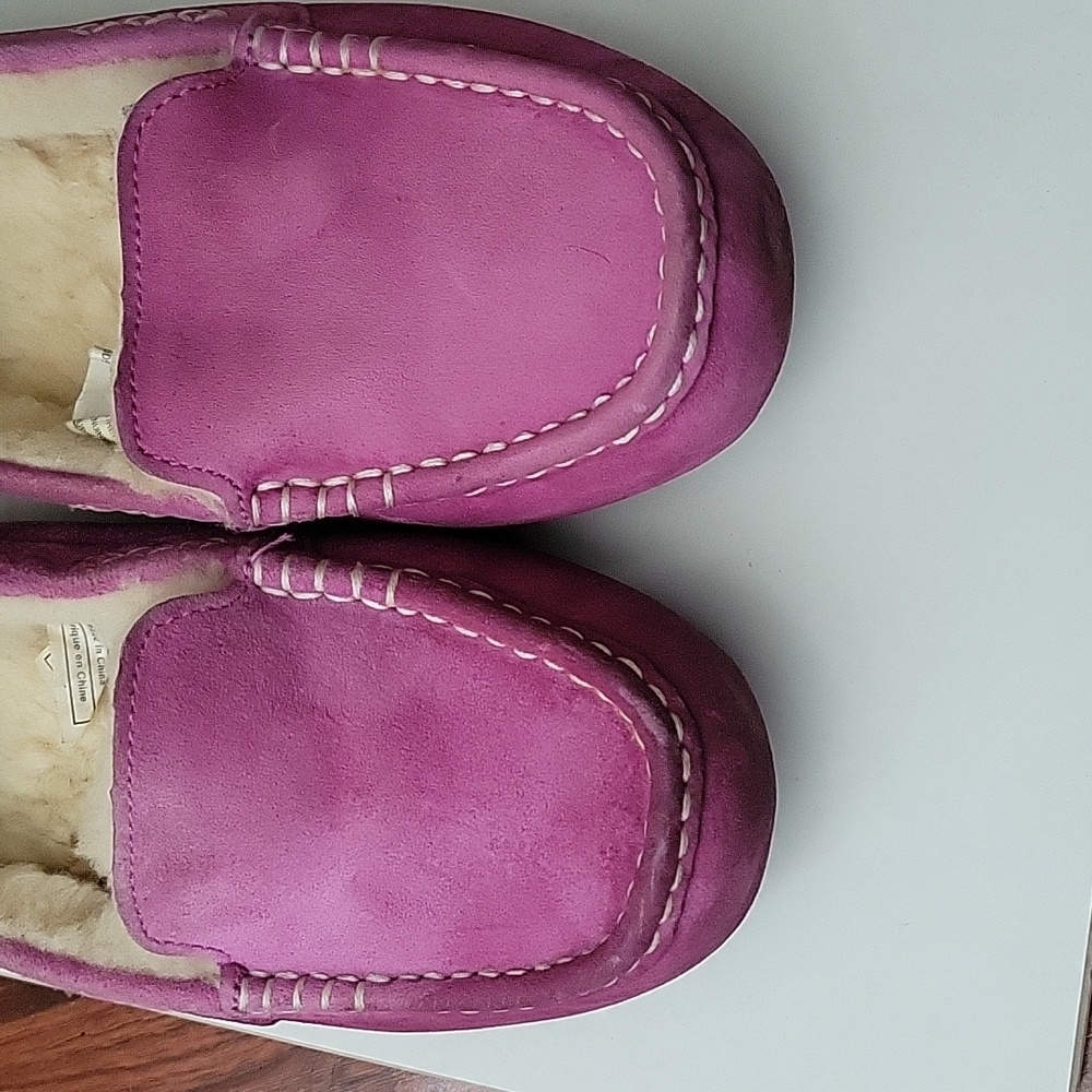 Ugg Australia Slippers Women 7M Ansley Shoes Purple Suede Wool Moccasin Moc Toe - Picture 4 of 12